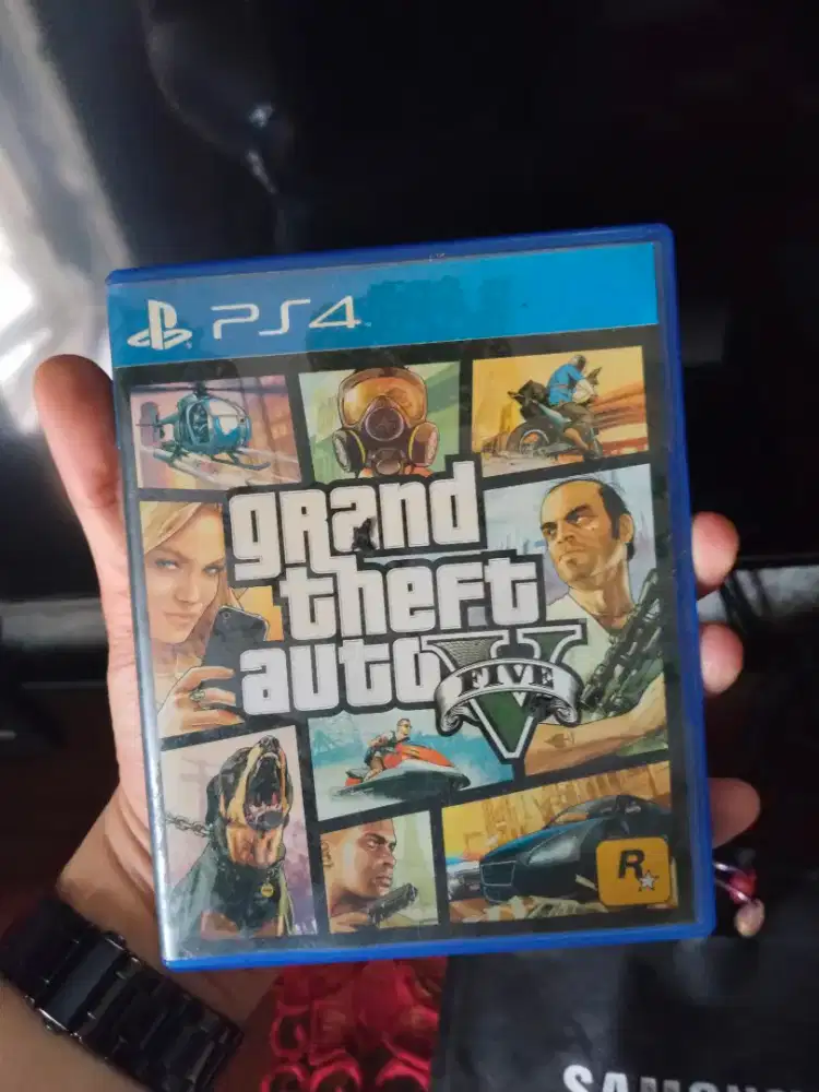 DIJUAL KASET PS 4 GTA 5 SECOND