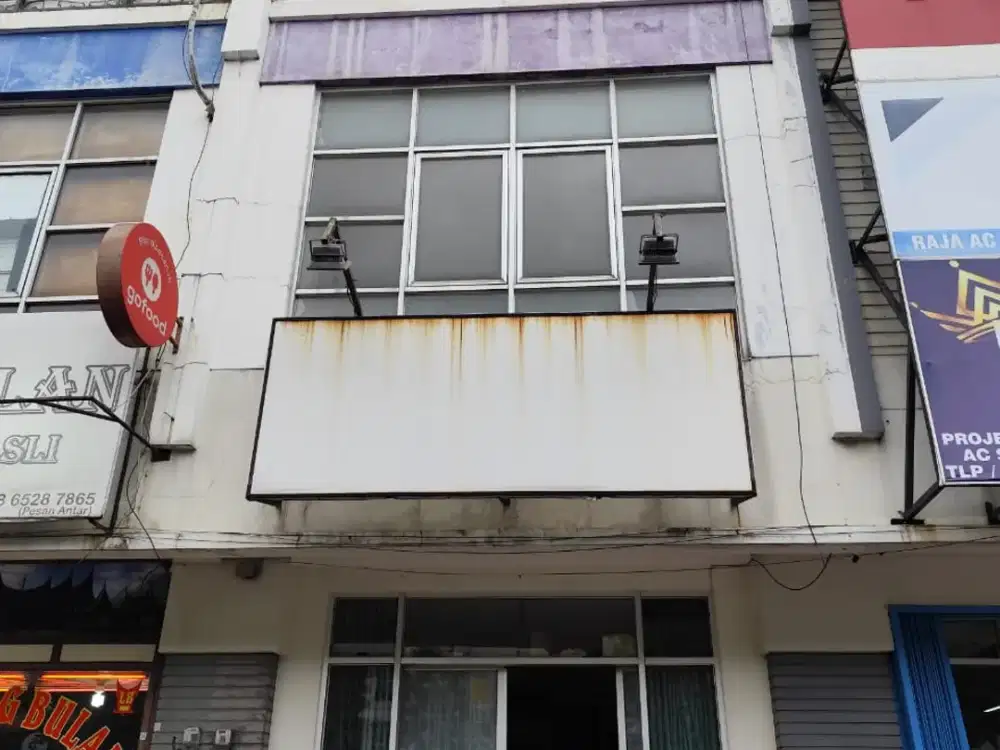 RUKO 3 lt dekat Ps Paramount Gading Serpong