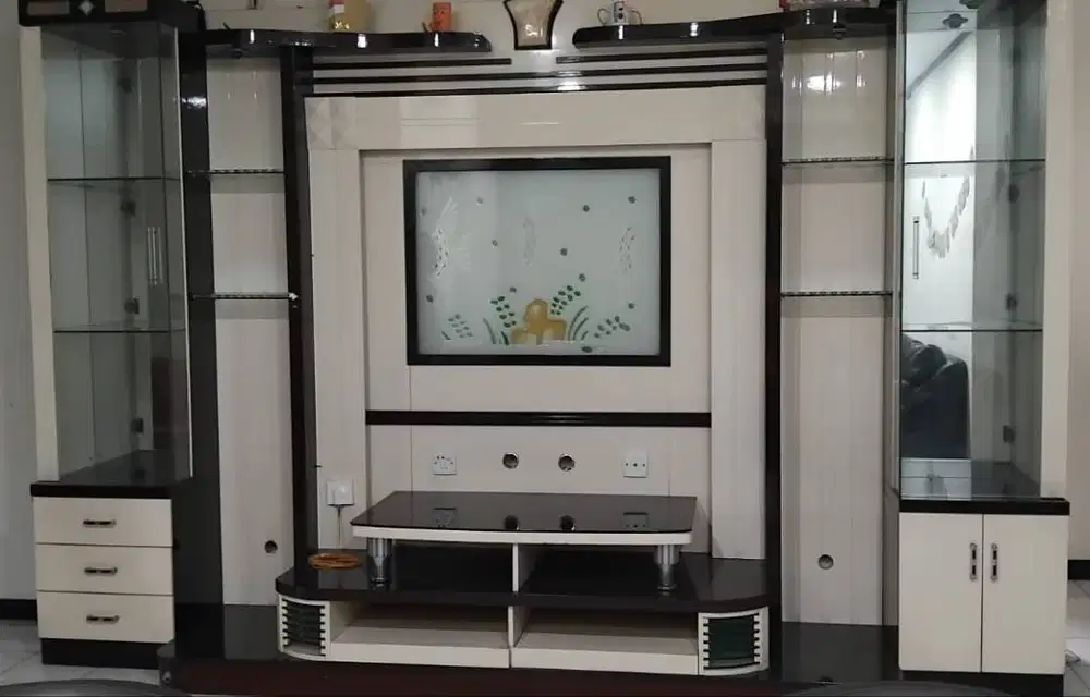 TV CABINET MEWAH