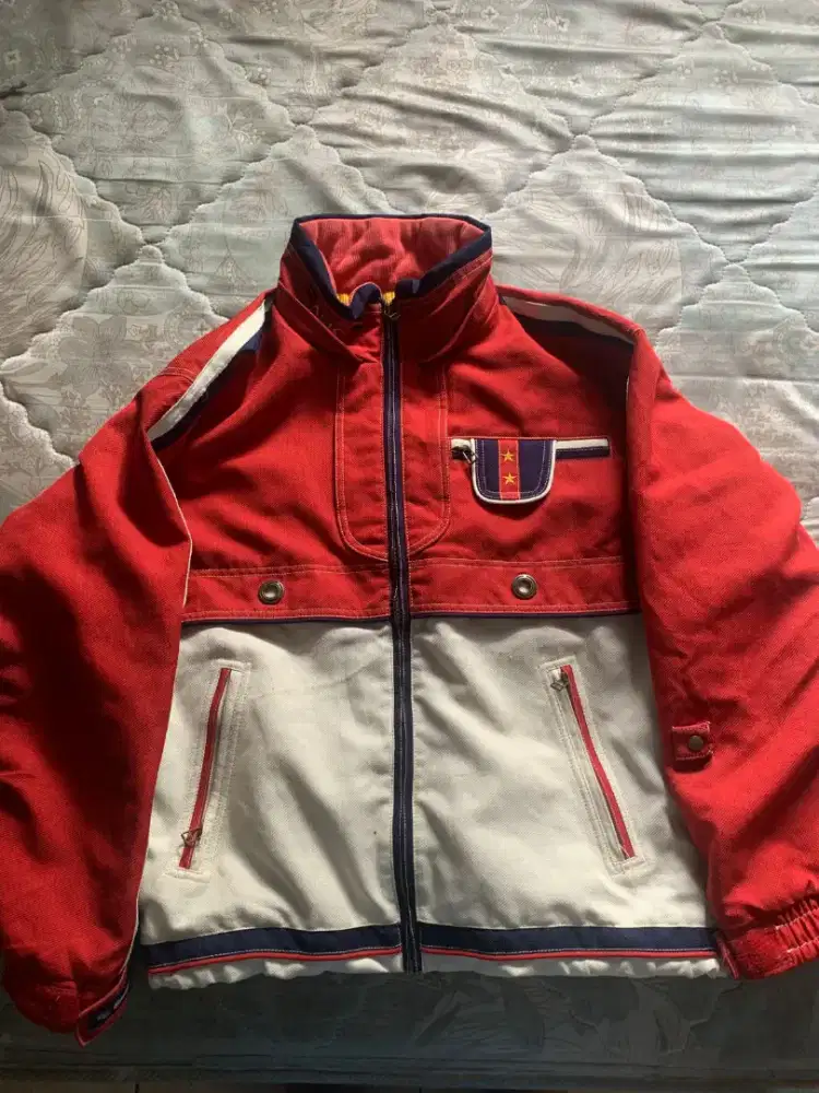 di jual jaket boomber Asics vintage