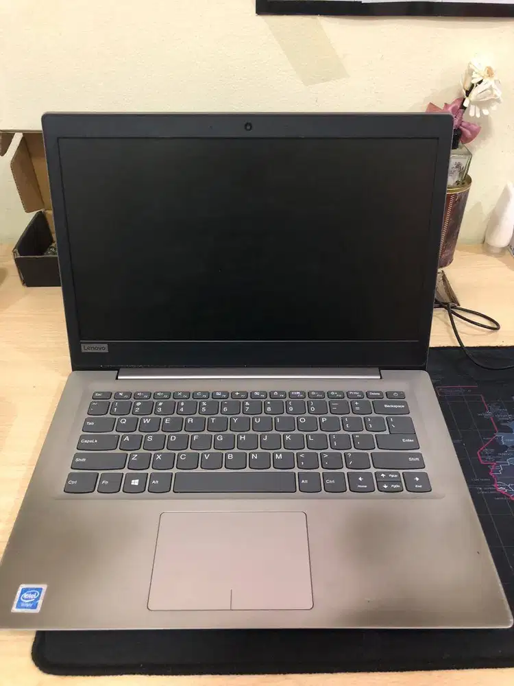 Lenovo Ideapad 330-14AST