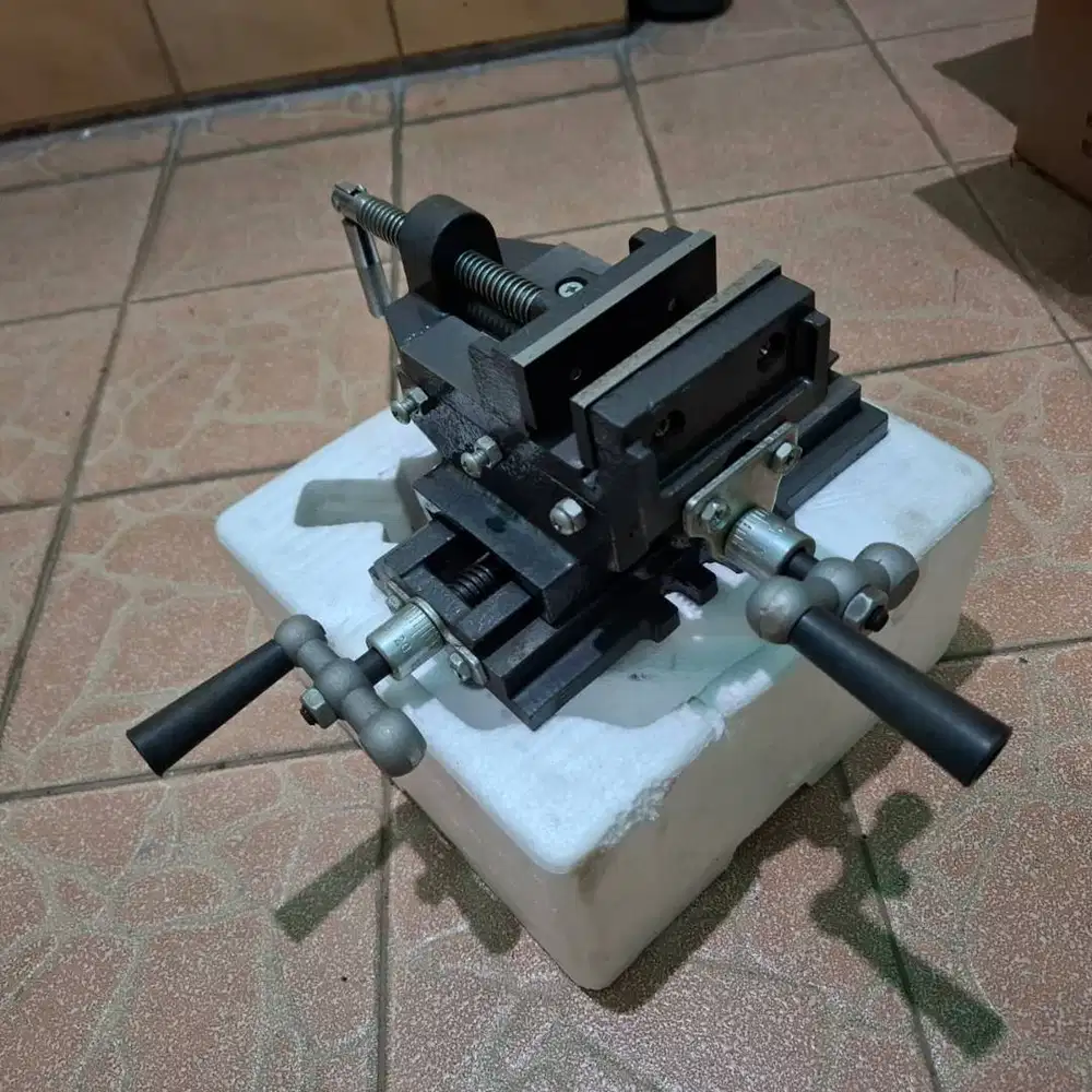 Ragum 3 inc dua arah