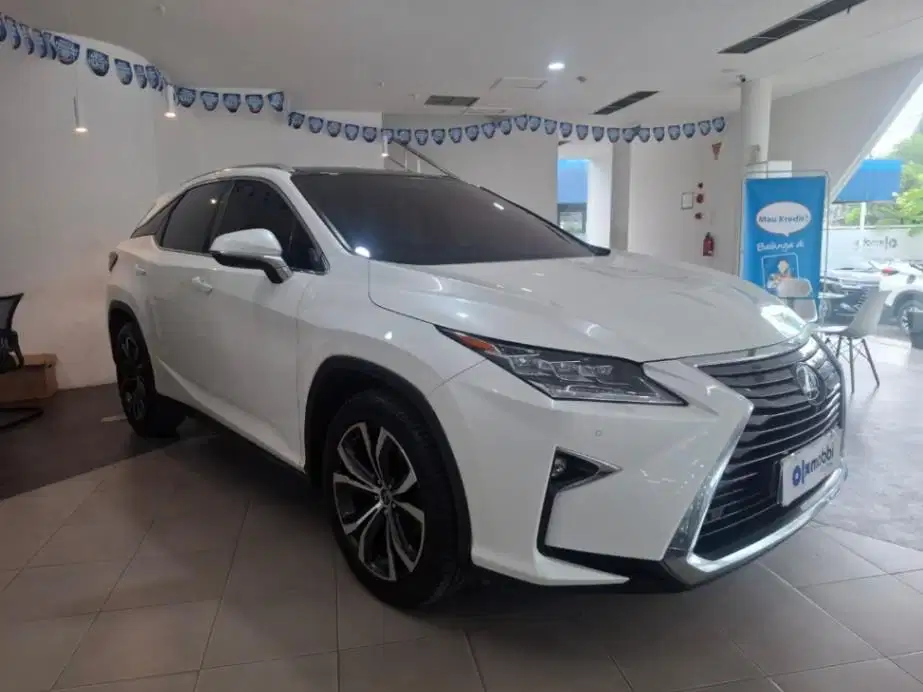 DP RENDAH Lexus RX300 2.0 Luxury 4x2 Bensin-AT 2019 PJP