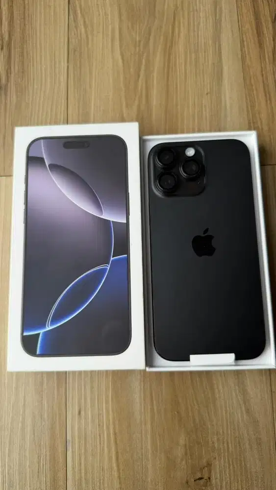 Jual Iphone 16 ProMax 1 TB Black Titanium Mulus like New