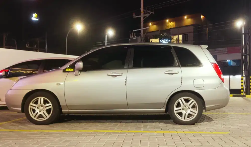 Suzuki Aerio AT 2003