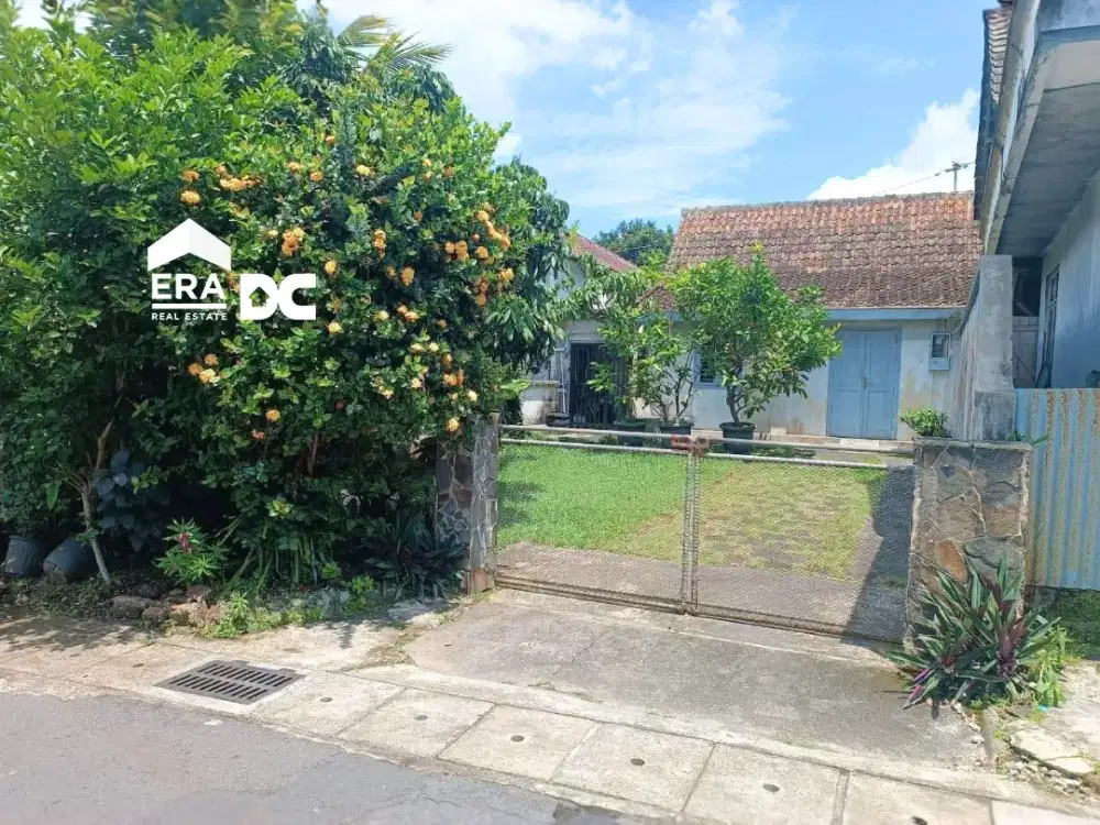 JUAL Tanah Ada Bangunan Rumah Lama di Jalan Boton Magelan