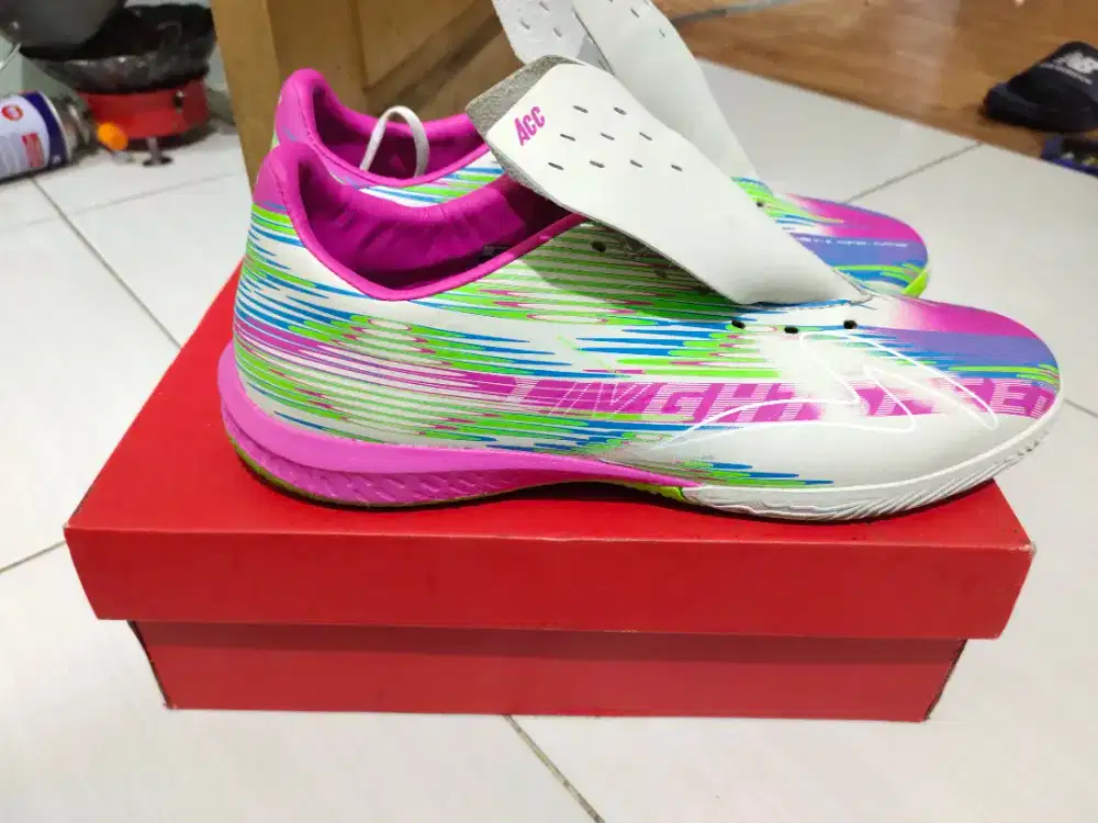 Specs Accelerator LightSpeed Nitro 4 Pro In