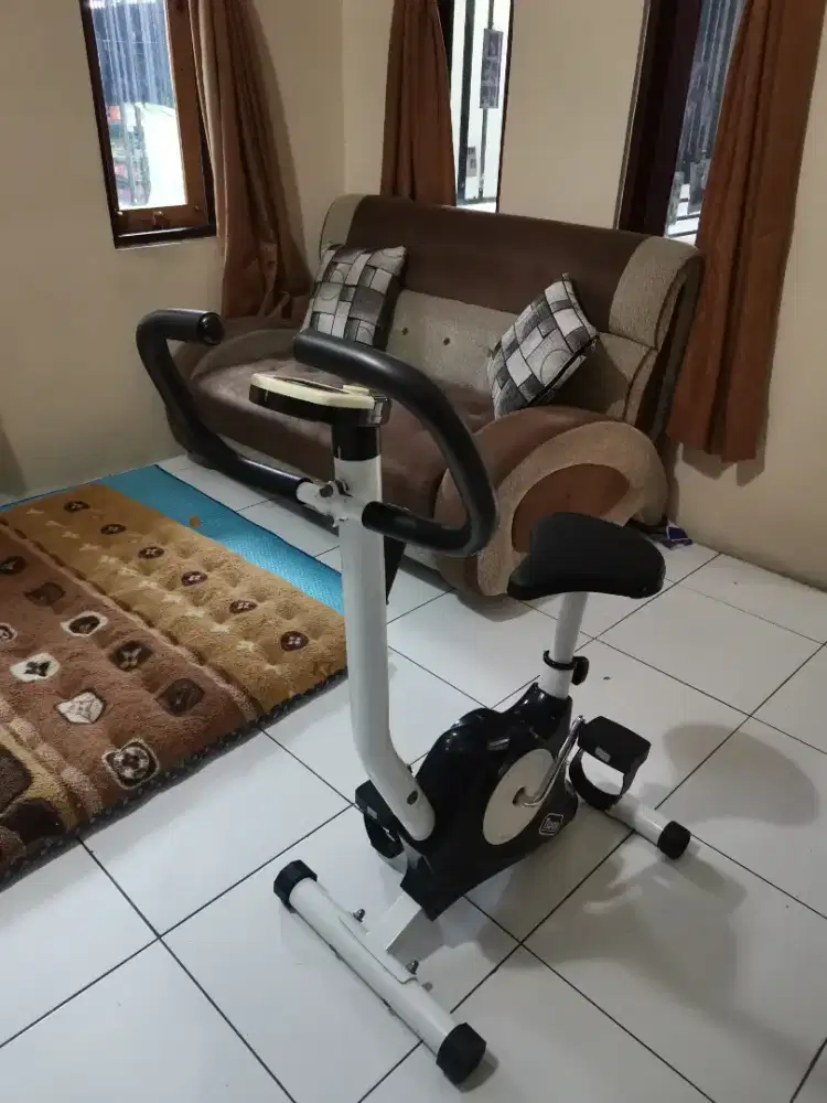 Jual cepat Sepeda statis