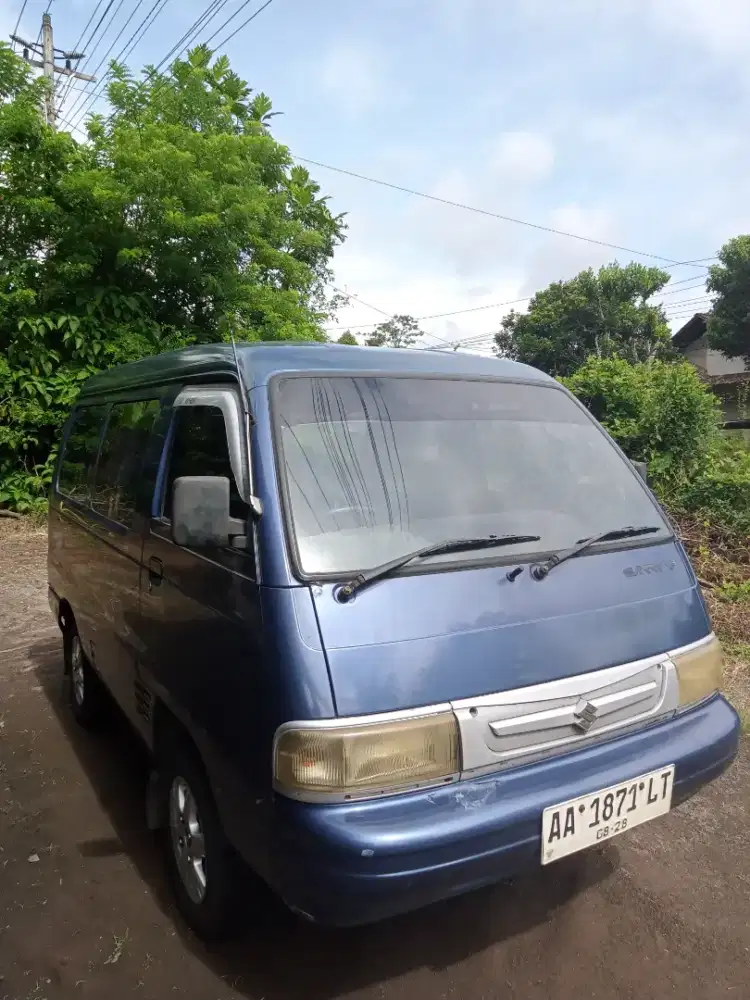 Suzuki Futura 2003 Bensin