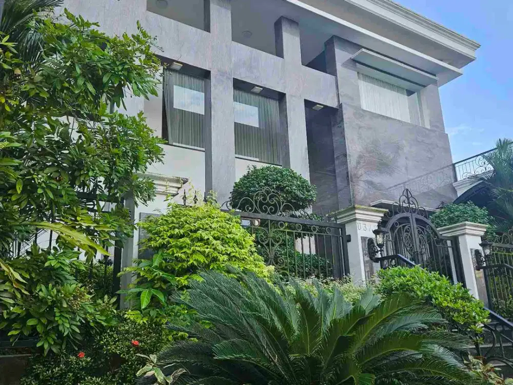 DIJUAL RUMAH SUPER MEWAH BB MEDITERANIA