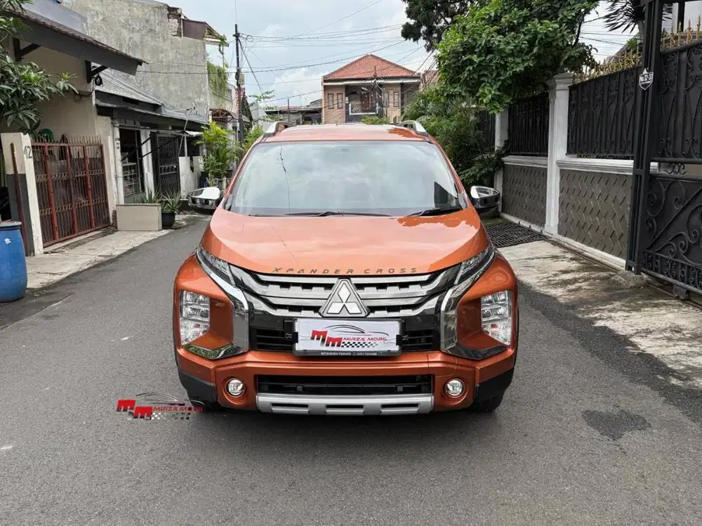 Mitsubishi Xpander Cross 1.5 AT 2019 Orange