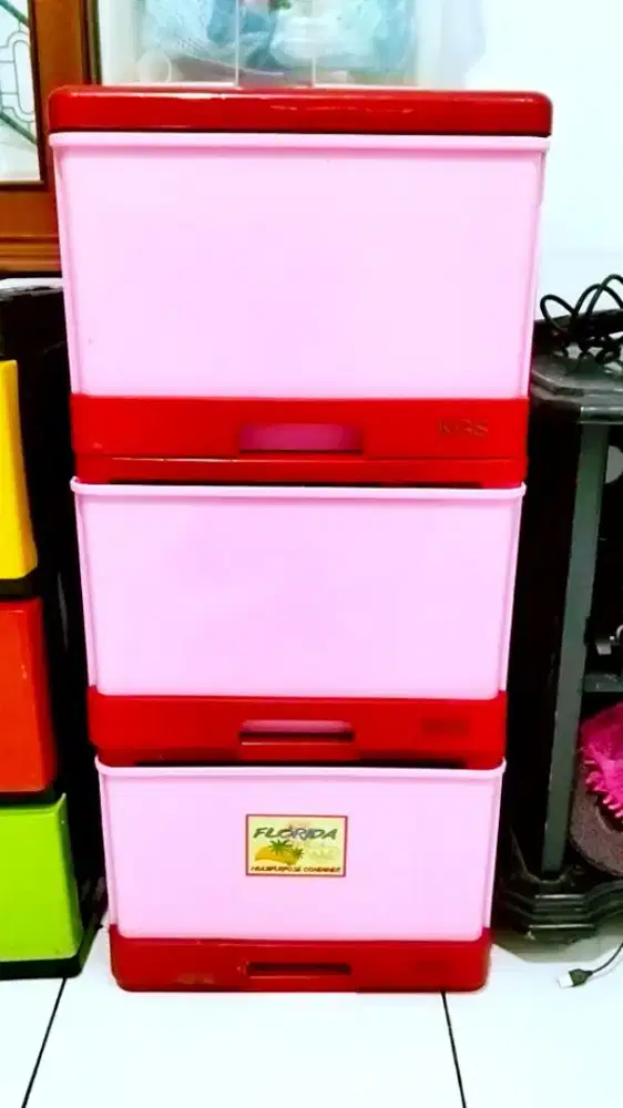 LACI 3 RAK SUSUN MERAH MUDA