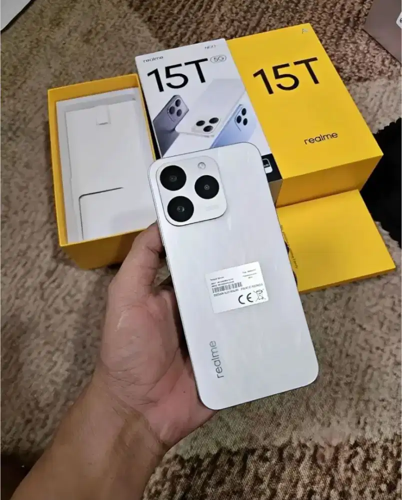 REALME 15T 8/128 (BARU SEMINGGU)