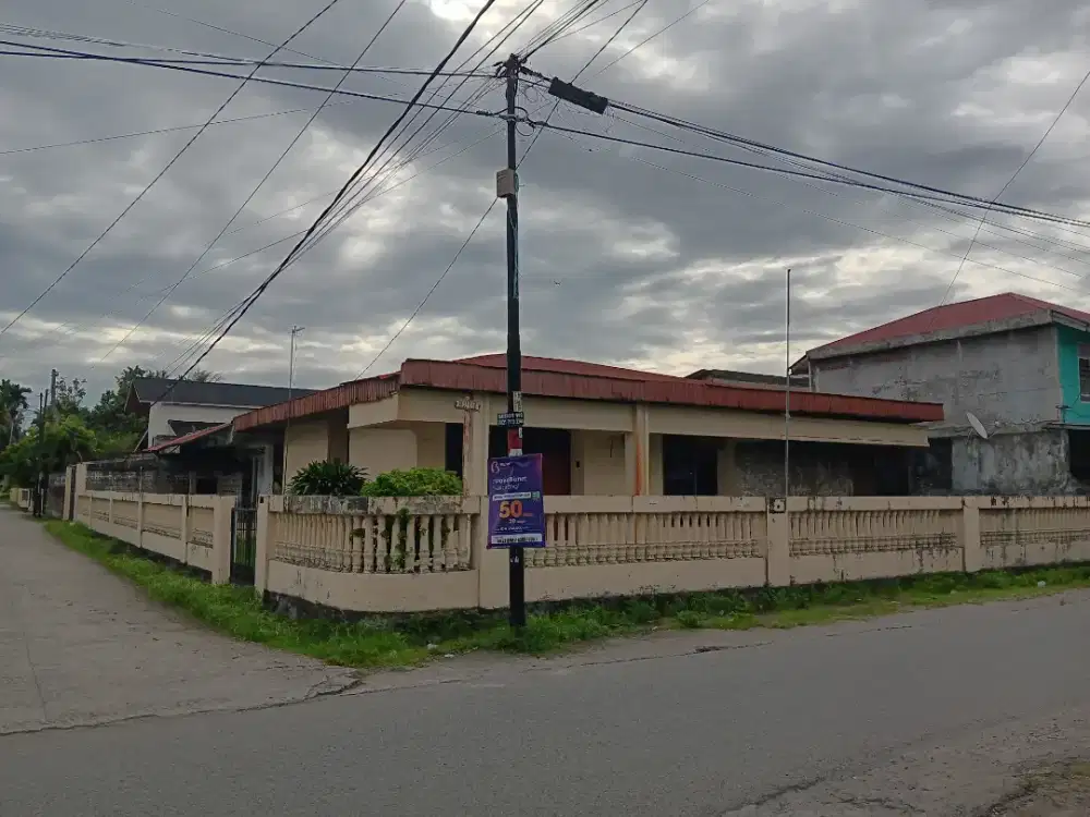 DIJUAL RUMAH  BEBAS BANJIR - 400M DARI KAMPUS UNP - LOKASI STRATEGIS