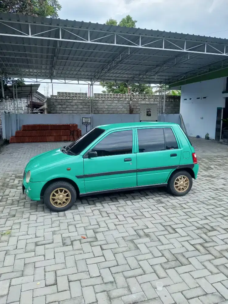Daihatsu Ceria Tahun 2003 Terawat