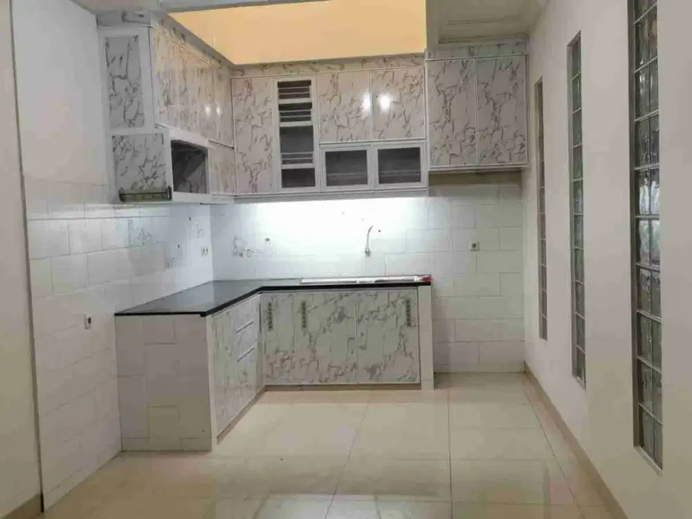 Rumah Jual Sewa Gading pelangi Biru, BBS banjir, siap huni, selatan, 2 lantai, cluster keamanan 24jam