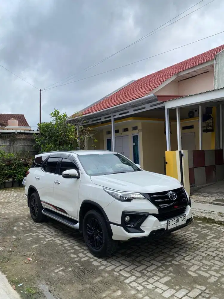 FORTUNER VRZ TRD 2.4 DIESEL AT 2019