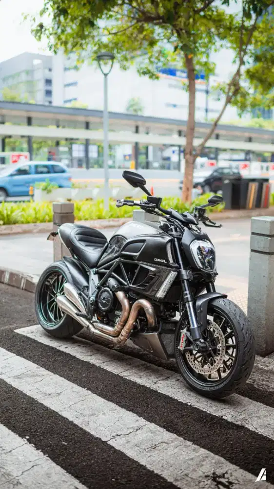 Ducati Diavel Black 2014 FP with New Headlamp Xdiavel 1260