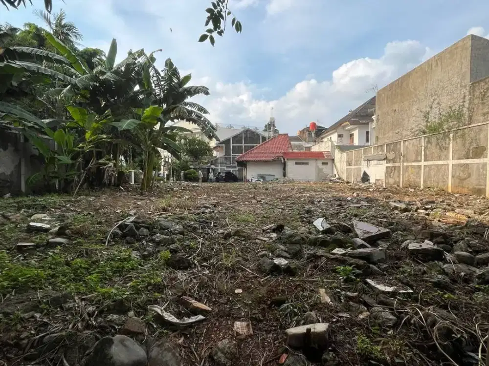 Tanah Siap Bangun 720-an m² Di Perumahan Mewah Cibubur Jakarta