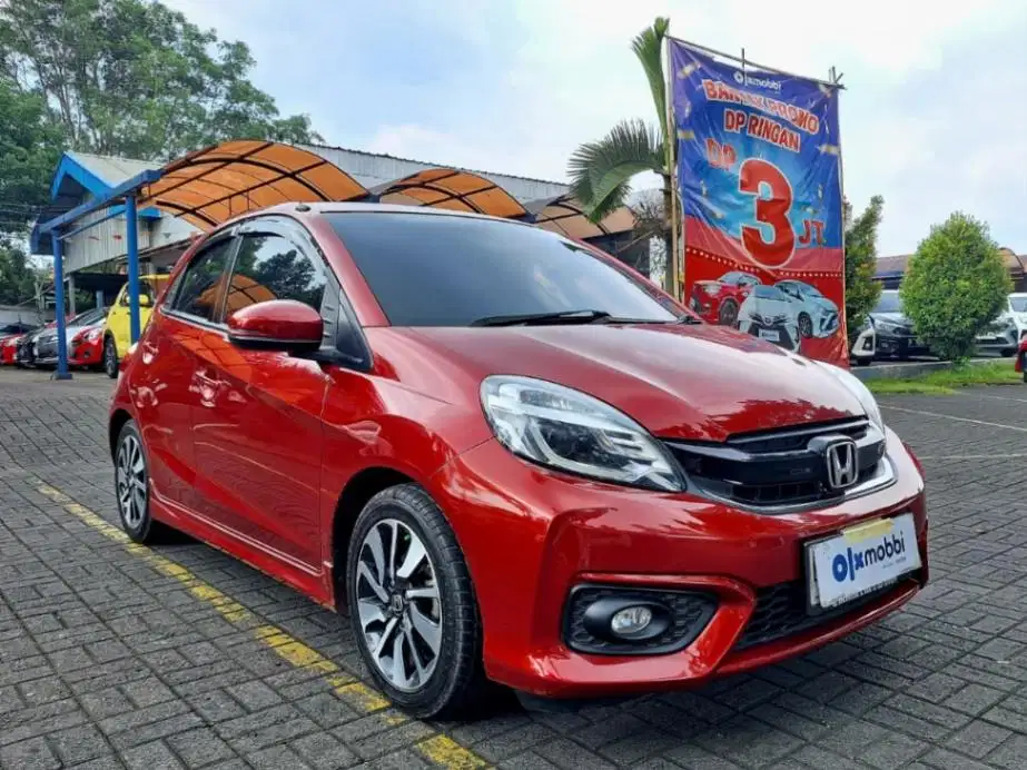 Like New - HONDA BRIO 1.2 RS BENSIN M/T 2017 MERAH