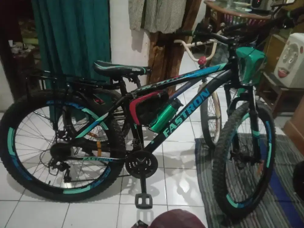 Di jual cepat sepeda