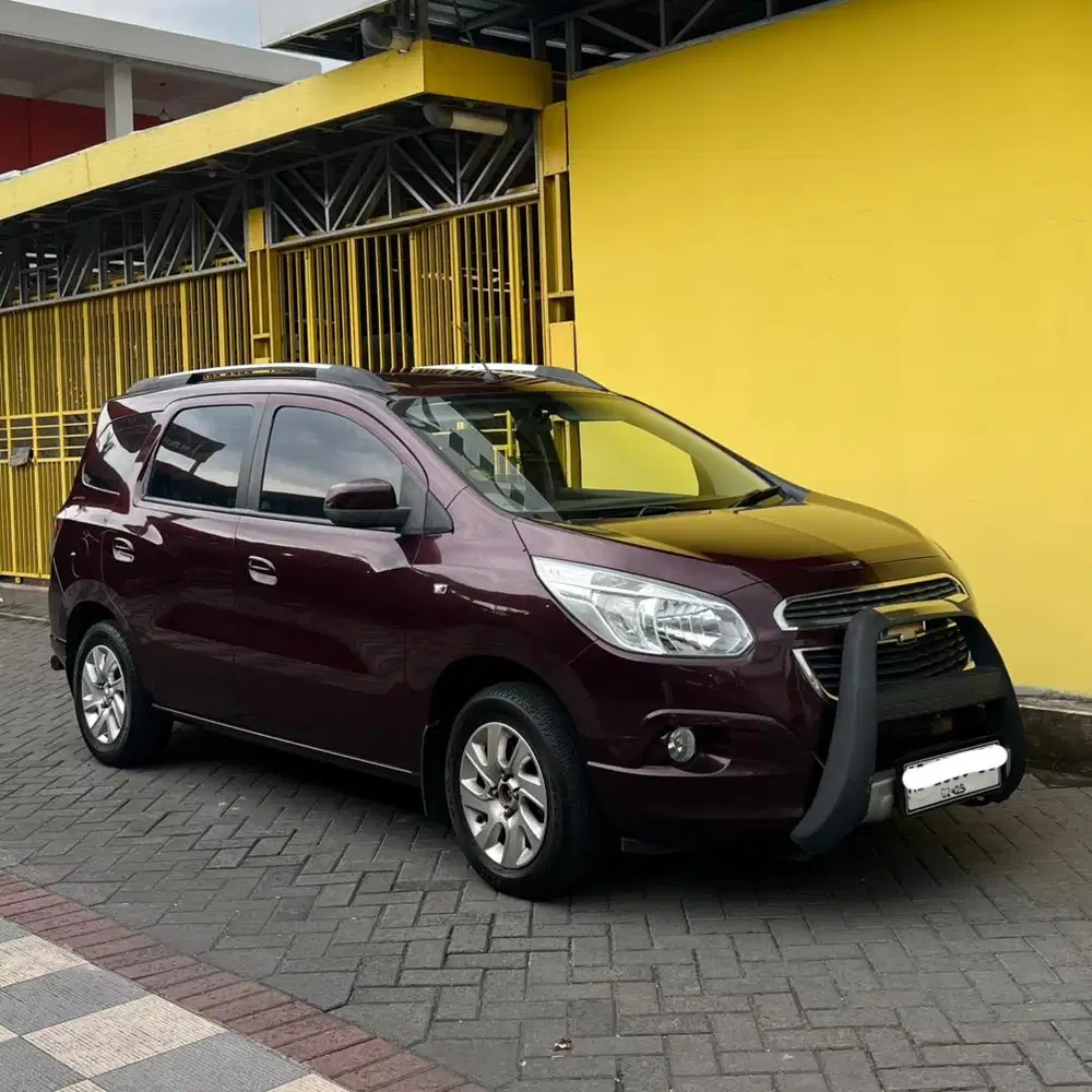Chevrolet Spin 1.3 LTZ Merah Metallic Plat AD Kartasura Tahun 2014