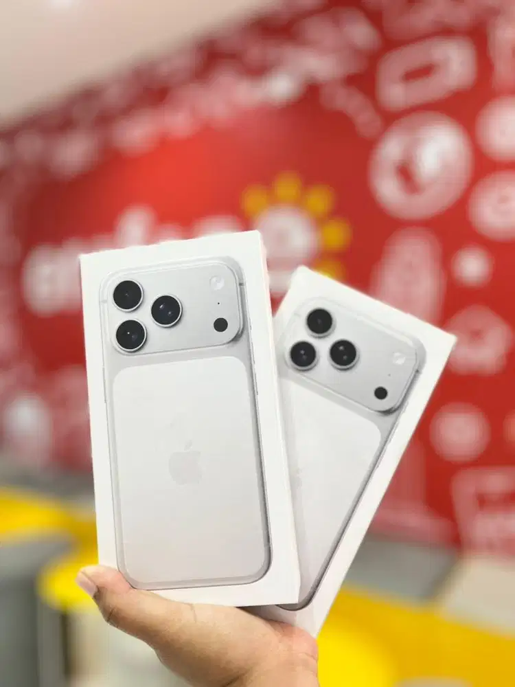 IPHONE 17 PRO 256 SILVER