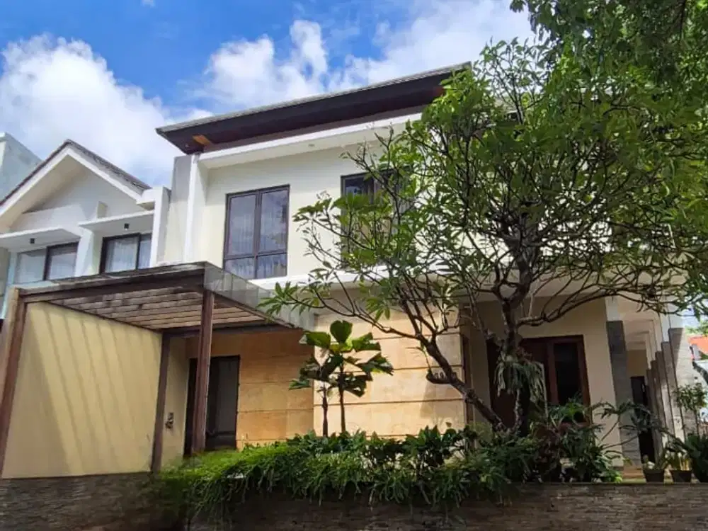 Dijual Rumah hook citra gran cibubur Semi furnish siap huni harga nego