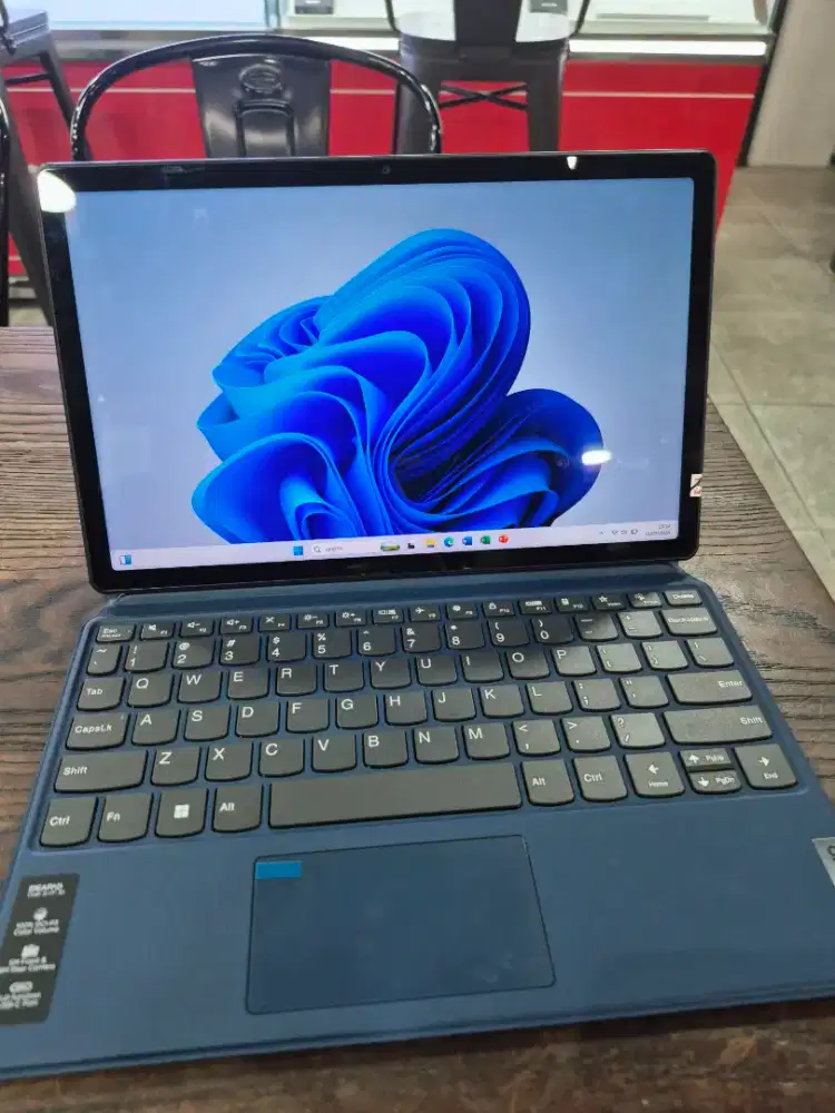 Laptop Lenovo DUET 3i
8/256gb 
LIKE NEW