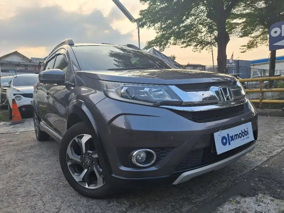 DP MURAH Honda BR-V 1.5 E Bensin-AT 2016 C2CTF
