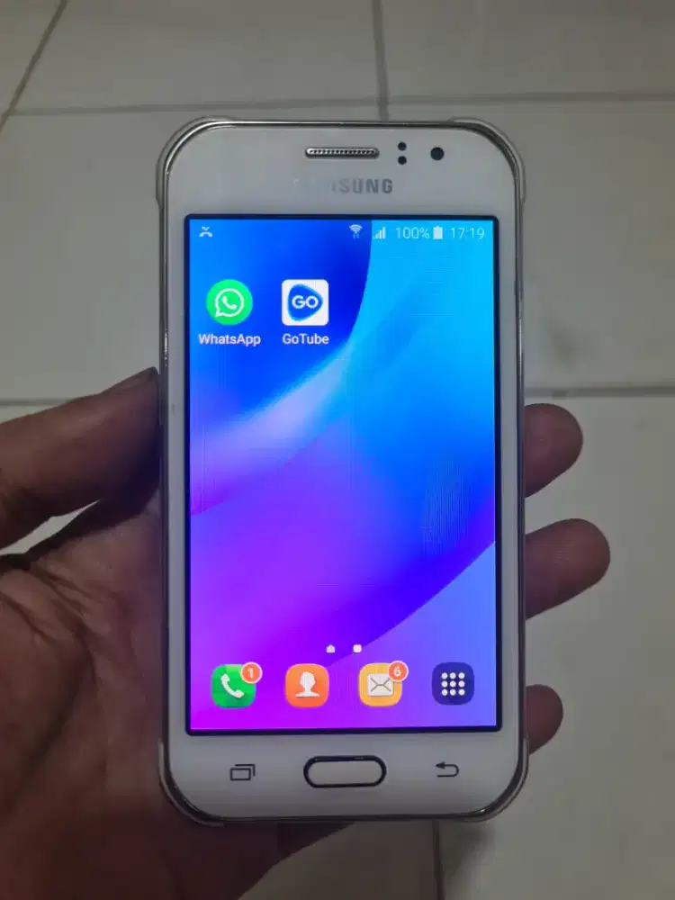 Dijual samsung J1 ace masih mulus original semua  wa lancar