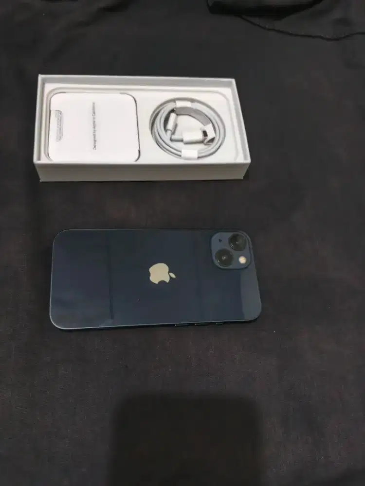 Iphone 13 128gb sangat baru semua