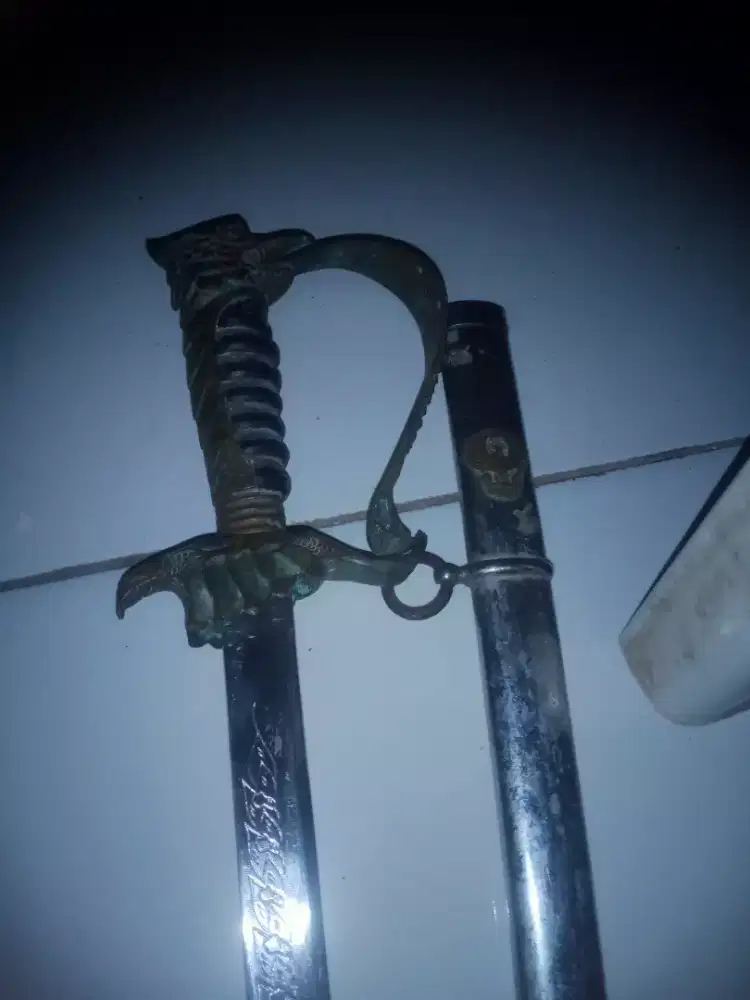 Pedang Warisan Kakek Zaman Dulu - Asli & Kondisi Baik