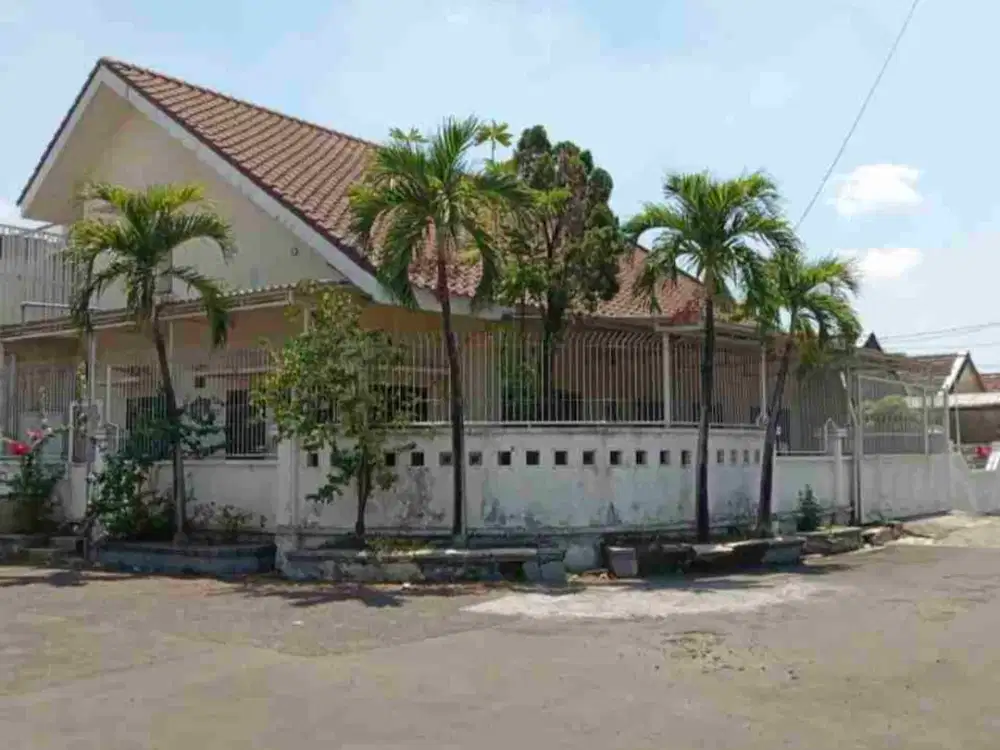 ‼️Luas 240 , Hook‼️ Rumah Murah di Taman Pondok Indah Wiyung dekat Babatan Pratama Gunungsari