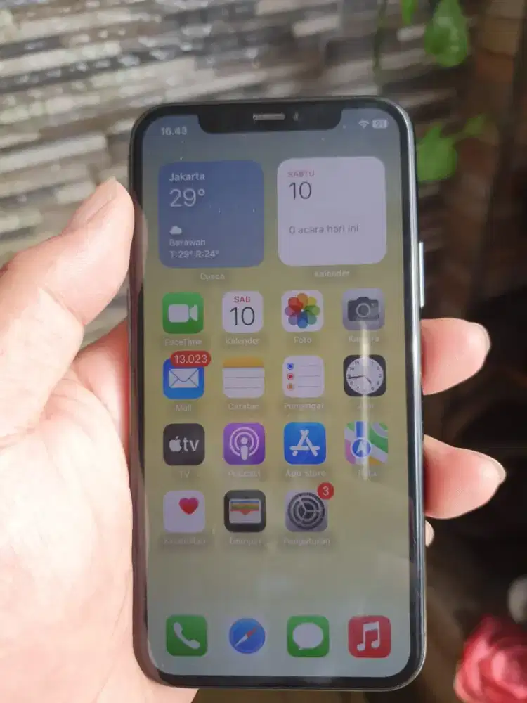 Jual hp apple 11 pro 64gb inter fulset