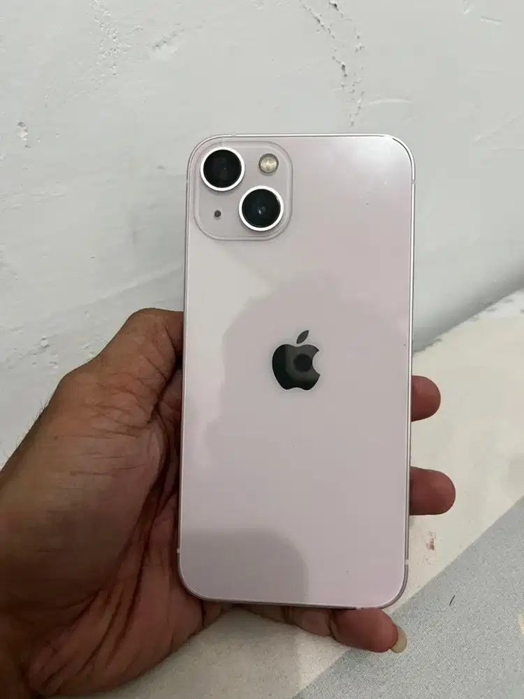 Iphone 13 128 pink Bekas
