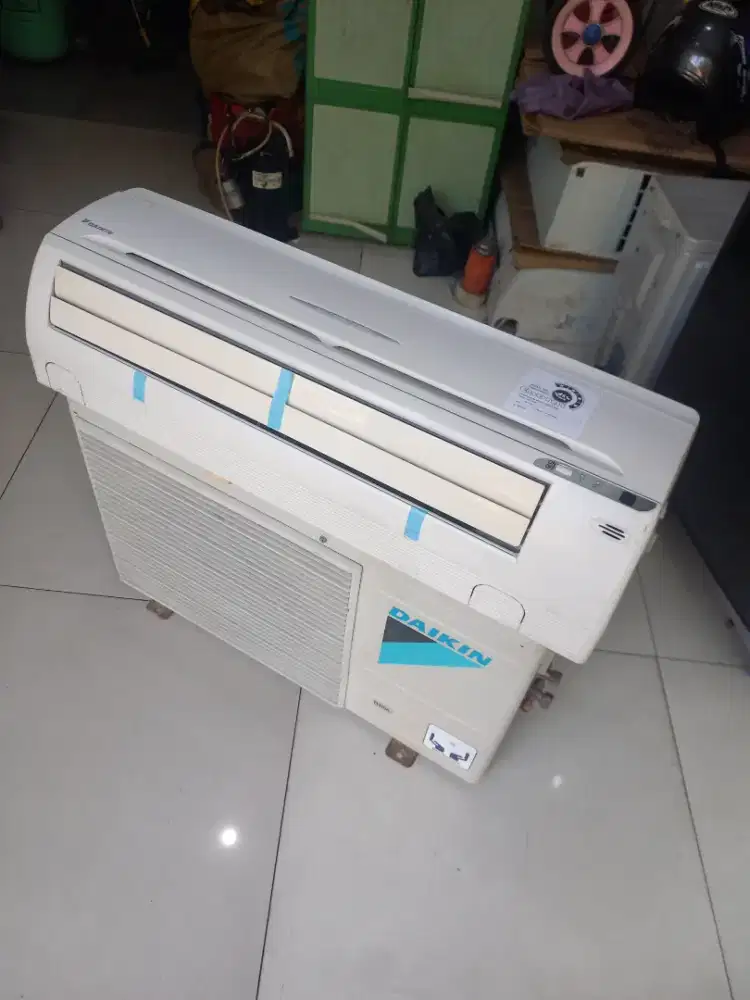 Jual ac 1pk daikin r410 thailan bkas copotn apartemn