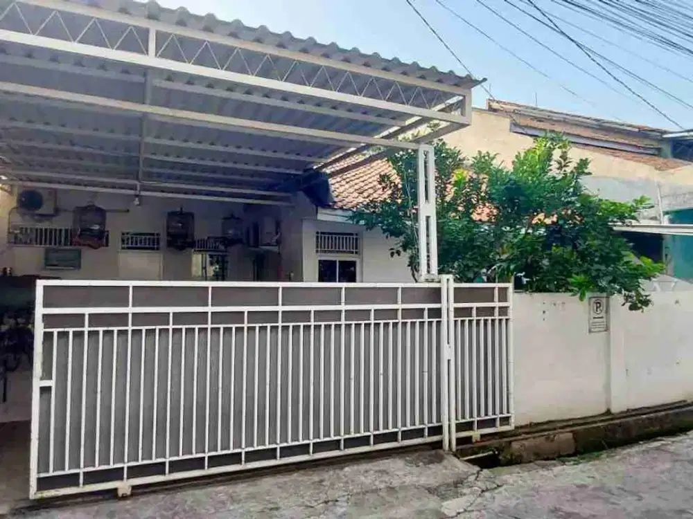 Dijual Cepat Rumah Lokasi Strategis di Pemda Jatiasih Bekasi