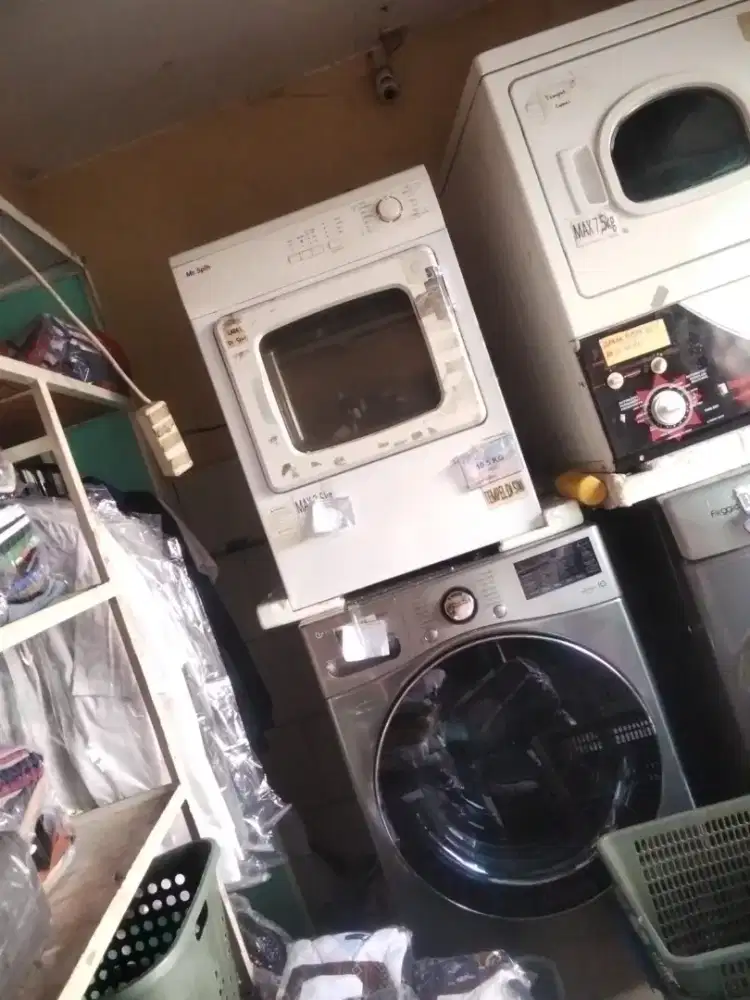 Dicari bagian produksi dan kurir