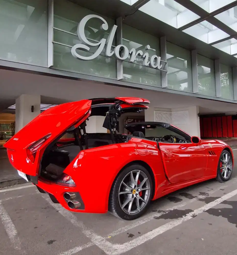 MURAH. FERRARI California HS30 2014 Cabrio gallardo 2013 boxster