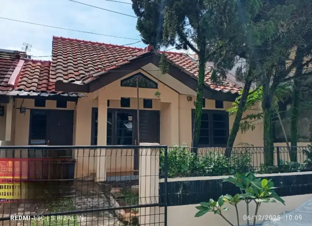 Jual rumah VBI Villa Bogor Indah 2 lt105