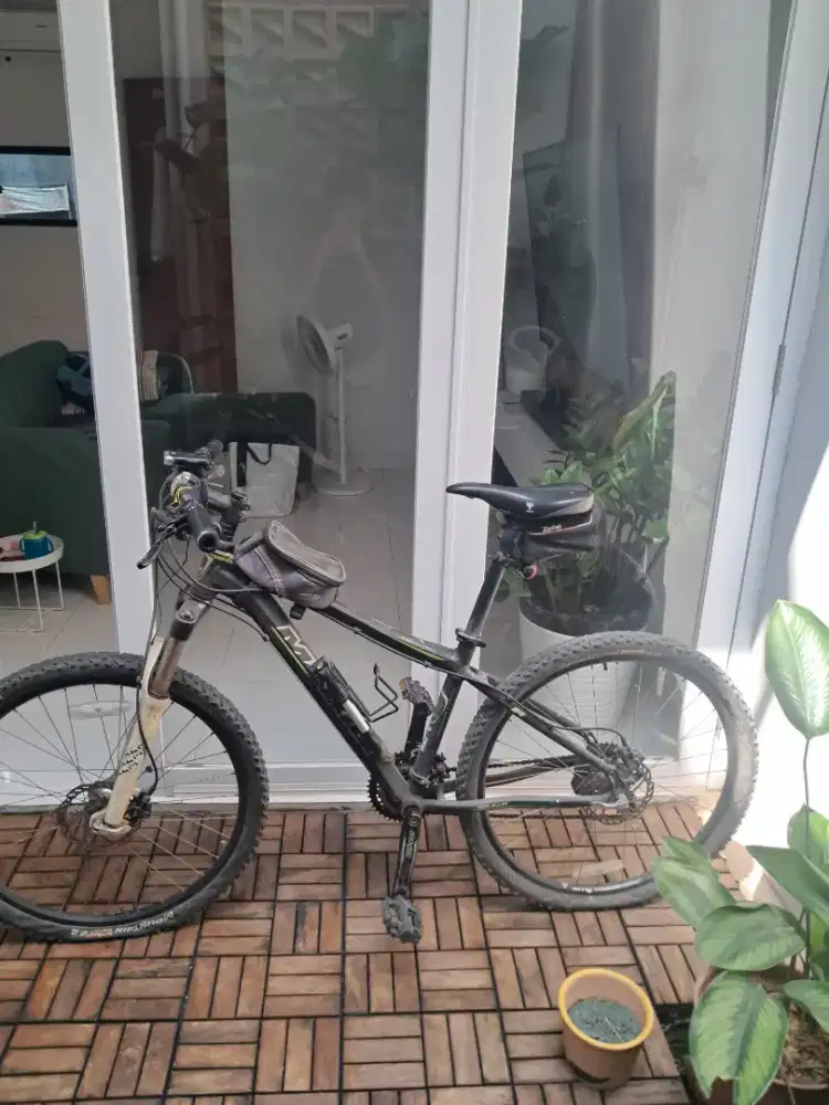 Dijual MURAH Mountain bike MARIN BOBCAT TRAIL