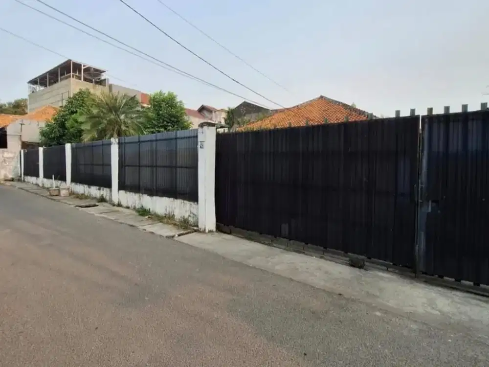 FOR SALE RUMAH DI KEMANG MASIH SANGAT TERAWAT DAN BANGUNAN MASIH BAGUS DI KEMANG UTARA JAKARTA SELATAN