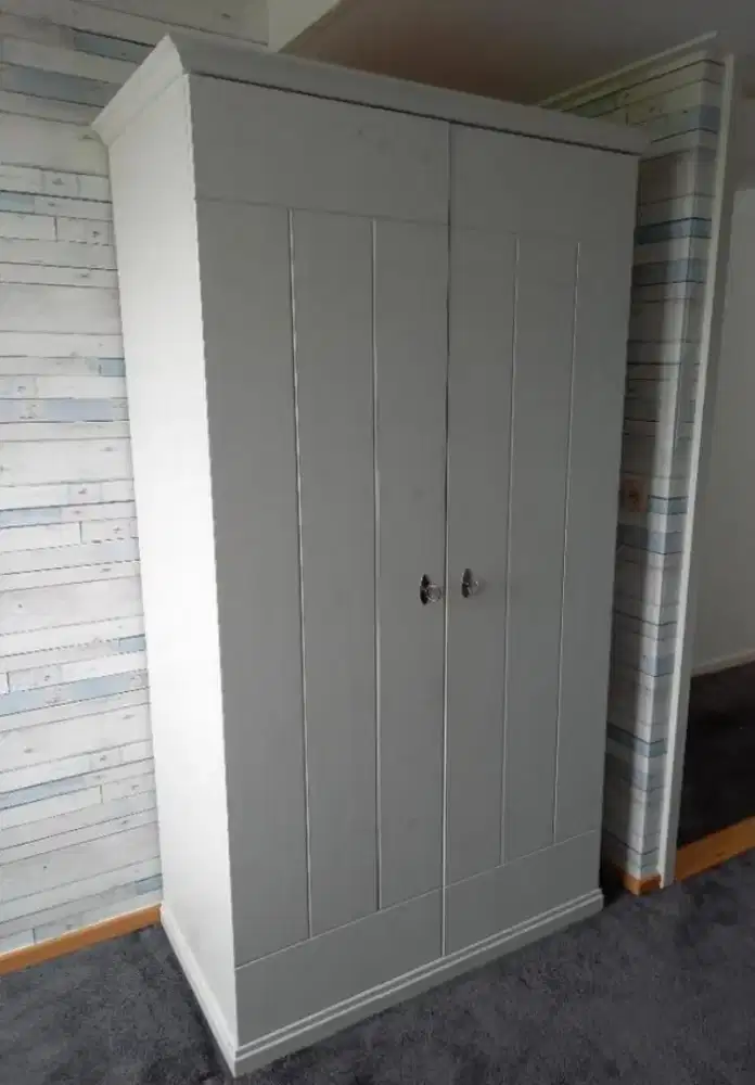 Lemari Pakaian Custom