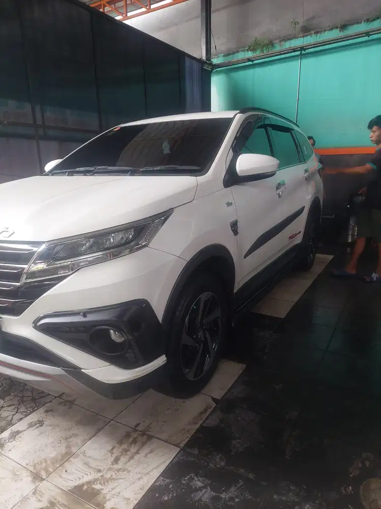 Toyota Rush 2019 Bensin