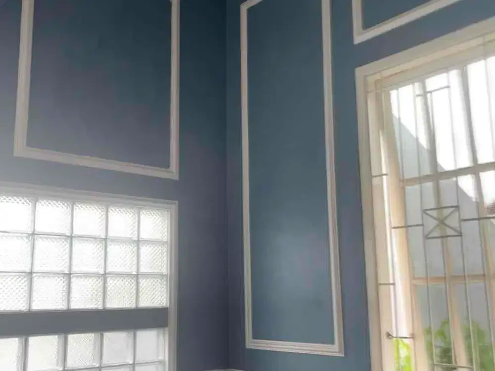 Rumah Murmer Ceiling Tinggi di Daerah Komplek Pajak Cipadu