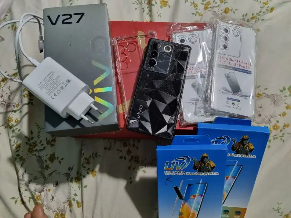 VIVO V27 5G RAM 8+8/256 GB FULLSET ORIGINAL GALO Bekas garansi resmi