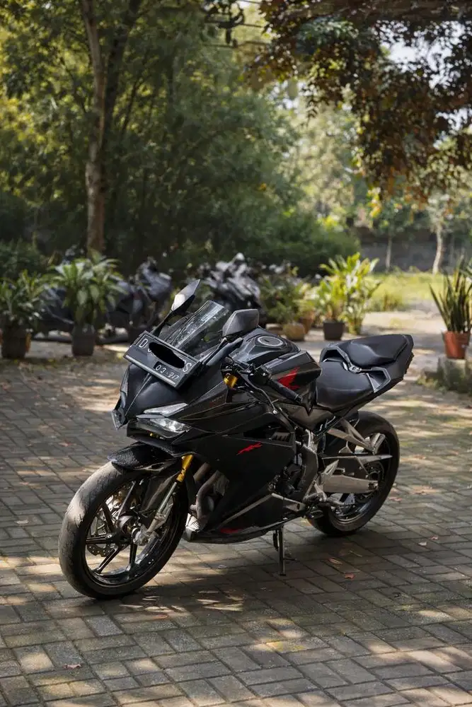 Honda CBR250rr ABS hitam 2016