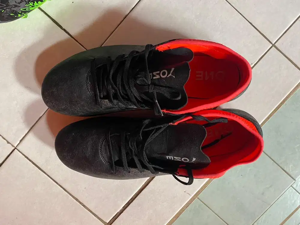 JUAL CEPAT! SEPATU BOLA PUMA ORIGINAL