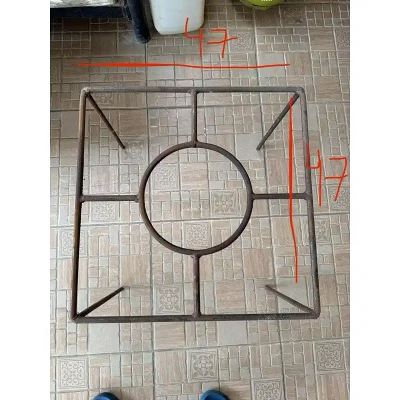 TATAKAN BESI KOMPOR MINYAK TANAH